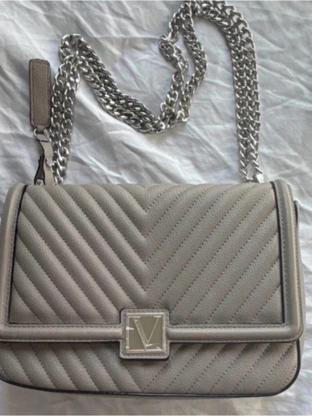 Victoria's Secret Quilted Chain Crossbody Bag in Light Gray
